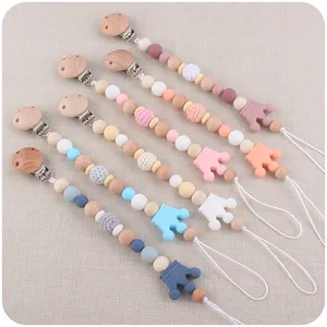 Beech wood pacifier clips and milestone cards set with silicone beads for infants