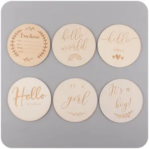 Lot de 6 cartes étapes en bois pour bébé avec gravures personnalisées et motifs naturels