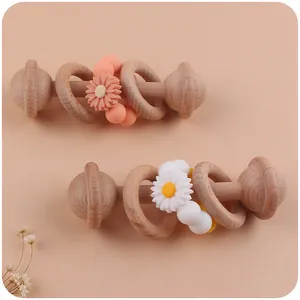 Daisy silicone beads and beech wood baby rattle set for infant teething relief