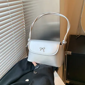 Damen Mode Schleife Metallic Umhängetasche Kleine Kunstleder Schultertasche Für Büro Alltag Minimalistisch Geknoteter Gurt Schicke Tasche
