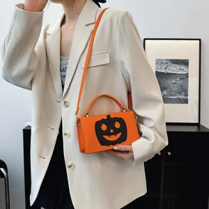 Μοντέρνα πορτοκαλί τσάντα χιαστί κολοκύθα Halloween με λαβή και λουράκι ώμου
