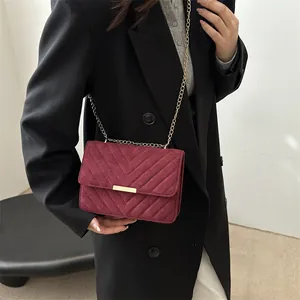 Minimalist burgundy quilted crossbody bag with gold chain strap for 2025 fashion
