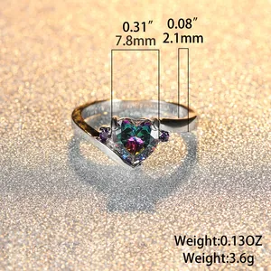 Detaillierte Größenangaben für Herz-Regenbogenstein-Ring mit Amethyst-Akzenten
