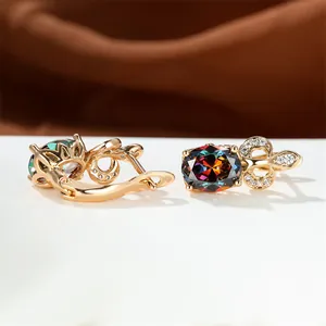 Ovale Regenbogen-Edelstein-Ohrringe in Champagner-Gold mit Zirkonia-Akzenten