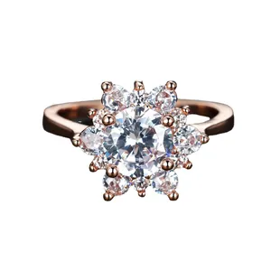Elegant rose gold snowflake ring featuring a cluster of sparkling white zircons