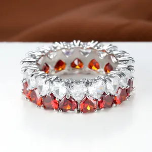 Luxury double-row heart zircon ring with white and red crystals in silver plating