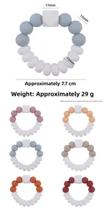 Baby Beißring aus Silikon mit 17mm quadratischen und 15mm runden Perlen in bunten Farben