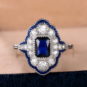 Anello Vintage Vittoriano Zirconia Blu Reale Per Donna Taglio Smeraldo Pietra Rettangolare Rame Placcato Argento Gioielli Banchetto