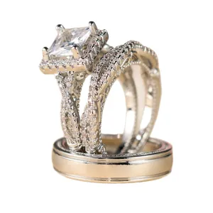 Set di anelli di lusso in oro rosa e argento con zircone taglio princess e pavé di diamanti