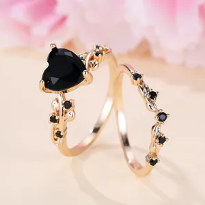 Luxury Copper Zirconia Heart Ring Set For Women Romantic Vine Leaf Champagne Gold Stackable Inlaid Heart Zirconia Rings Jewelry Gift