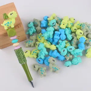 DIY Cartoon Dino Silikonperlen Stift mit grünen Strasssteinen und Beißperlen