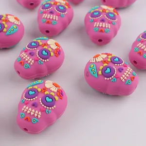 Perline a teschio in silicone rosa 3D con intagli floreali per gioielli fai-da-te