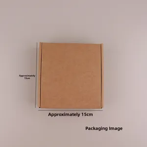 Boîte carrée en carton kraft brun pour cadeaux de bébé mesurant 15 cm sur 15 cm