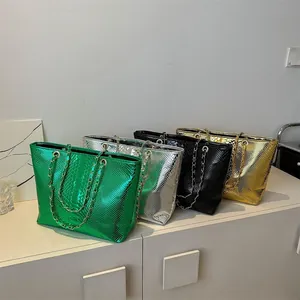 Women Metallic PU Leather Tote Bag Fashion Snake Pattern Embossed Large Capacity Shoulder Bag With Chain Straps Casual Daily Handbag