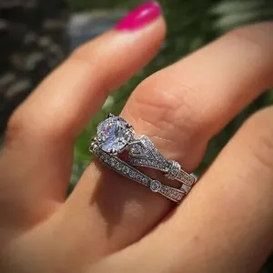 Vintage Witte Zirkonia Ronde Slijpvorm Ring En Bijpassende Band Koper Verzilverd Verloving Bruiloft Ring Set Voor Vrouwen
