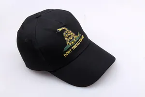 Casquette noire en coton avec broderie serpent Gadsden flag et texte Dont Tread On Me