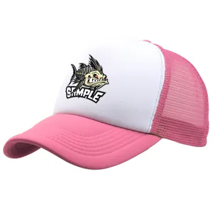 Cappello trucker in rete rosa e bianco con stampa a lisca di pesce per lo sport