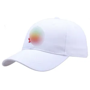 Casquette de baseball blanche classique avec structure à six panneaux et visière courbée