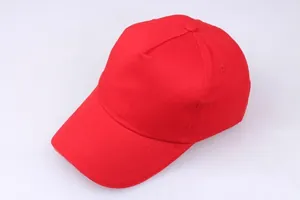 Detail of red 5-panel cotton baseball cap with curved brim and durable twill texture