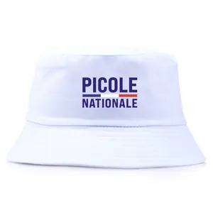 Bob blanc en coton avec slogan bleu imprimé et détail de rayures drapeau français