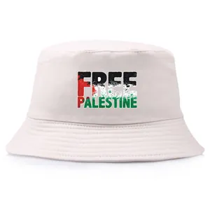 Chapeau bob en toile blanche avec slogan Free Palestine imprimé aux couleurs du drapeau
