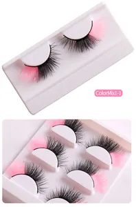 Vue détaillée des faux cils multicouches rose et noir avec un effet regard de renard