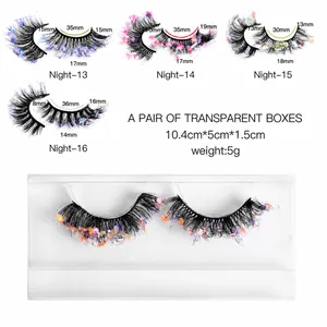 Ciglia finte spettacolari con glitter colorati e paillettes in quattro diverse varianti