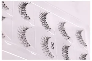 Macro detail of TM22 natural comic-style eyelashes with transparent fishing line band