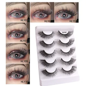 Set mit 5 Paar Fox-Eye-Wimpern für dichten Schwung und einen natürlichen Volumen-Effekt