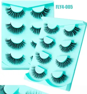 Vue détaillée des faux cils naturels FLY4-005 dans des boîtiers vert menthe