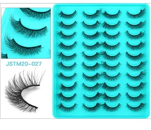 Detail view of 20 pairs of dense criss-cross fake eyelashes with natural curl effect