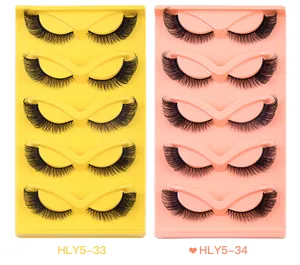 Comparison of dense fox-eye fake eyelashes in HLY5-33 and HLY5-34 winged models