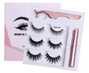 Detailed set of 3 pairs of natural thick magnetic eyelashes with rose gold applicator
