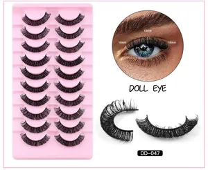 Detail of 10 pairs of 3D Russian volume doll eye lashes in DD-047 style with 10-13mm length