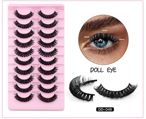 Detail of 10 pairs D-curl Russian strip lashes with 10mm to 15mm length specs