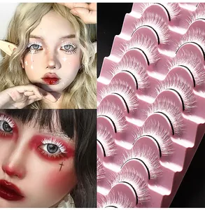 Detailansicht von zehn Paar weißen Kunstfaser-Wimpern für festliches Party-Make-up
