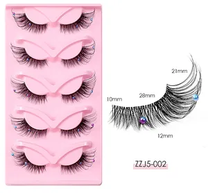 Detail of fox eye false eyelashes with colorful pearls and 10-21mm length measurements