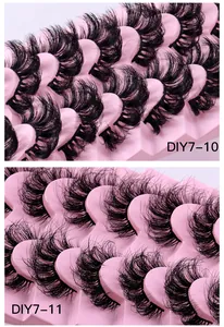 Nahaufnahme von DIY-segmentierten künstlichen Wimpern mit dichten Locken auf Tablett