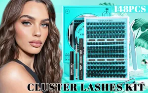 Makroaufnahme des 148er Wimpernsets mit DD-Curl-Wimpern, Pinzette und Klebe-Versiegelung