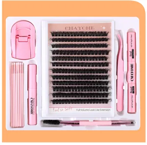 Kit detallado de extensión de pestañas con varios largos, pinzas, pegamento y cepillos