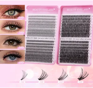 Détail de bouquets de faux cils DIY avec densités de 10D à 40D présentés en plateau rose