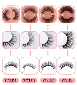 Dettaglio di 4 stili di ciglia finte 3D nere, dal look naturale al volume intenso