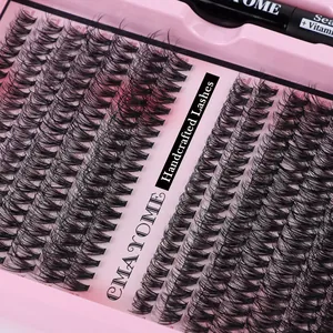 Makro-Detail des EMAYOME Wimpern-Sets mit Kleber in rosa Tablett, handgefertigt
