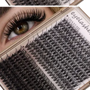 Détail des faux cils individuels de 18mm avec vue macro d'une extension de cils volumineuse