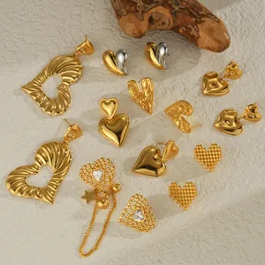 Stainless Steel Heart Stud Earrings For Women 18K Gold Plated Niche Design Trendy Fashion Heart Jewelry Earrings Gift