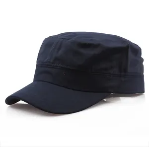 Klassische dunkelblaue Baumwoll-Militärkappe mit flacher Oberseite und gebogenem Schirm