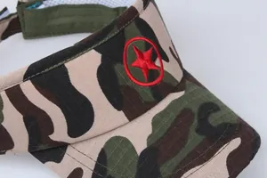 Visière de soleil camouflage pour enfants avec broderie étoile rouge et maille