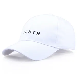 Casquette de baseball en coton blanc avec broderie YOUTH noire et visière courbée