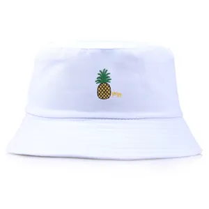 Sombrero de pescador reversible de algodón blanco con bordado de piña y texto Pin