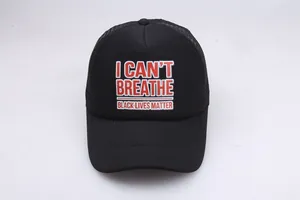 Detail der schwarzen Trucker-Mütze mit Mesh-Rücken und I CAN'T BREATHE Aufdruck